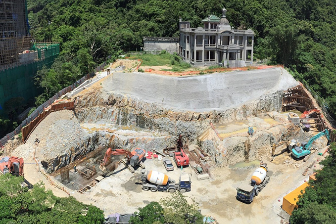Developer: Samsbury Investments Limited <br> Pile Foundation, Site Formation and RC Footing <br>Site Area = 6,440m<sup>2</sup>